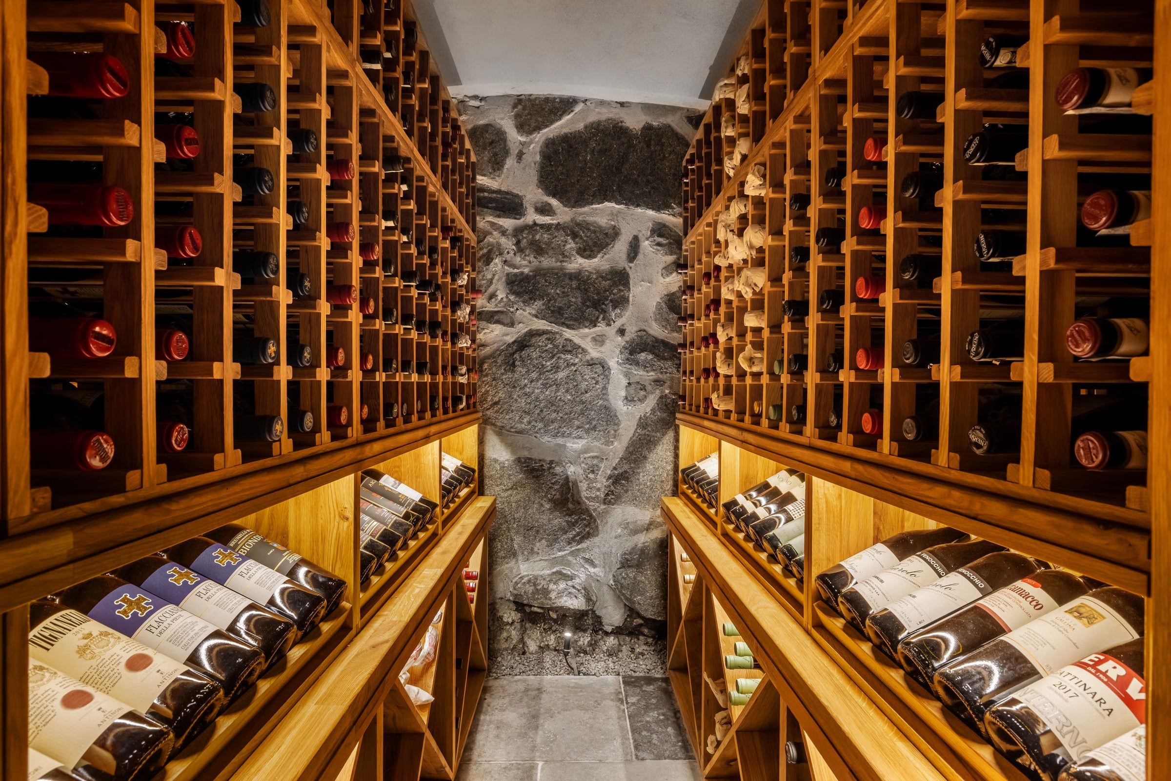 Build your cellar with us